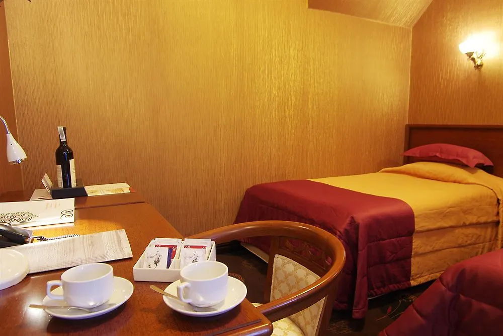 Park-Hotel Golosievo Kyiv 4*,