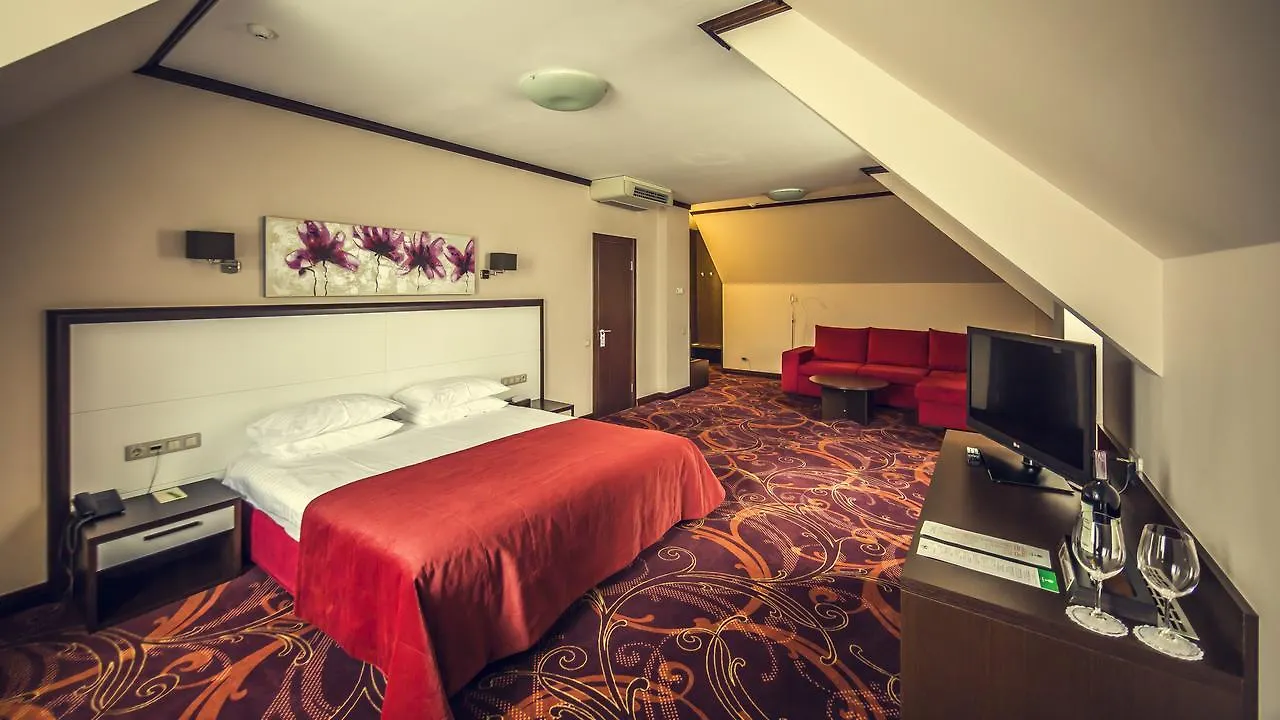 Park-Hotel Golosievo Kyiv